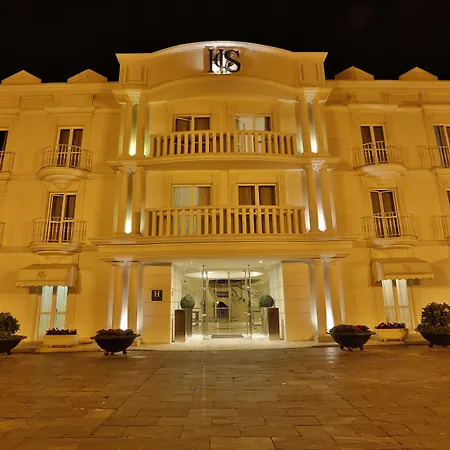 苏安西斯格兰酒店 4*