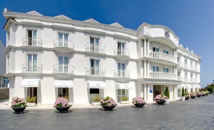 Gran 4* Suances