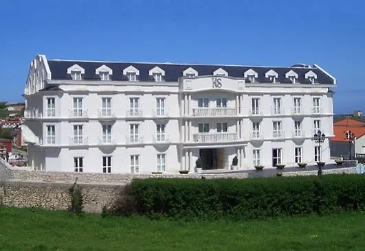 Hotel Gran Suances